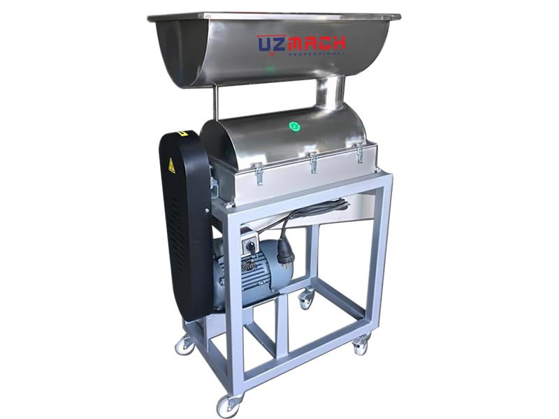 Tomato Paste  Machine - 3 Kw 1400 min. -  220  Ton Per Hour Capacity